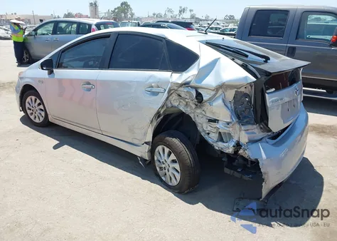 2014 Toyota Prius Plug-In из США, поврежденный, VIN JTDKN3DP1E3052567